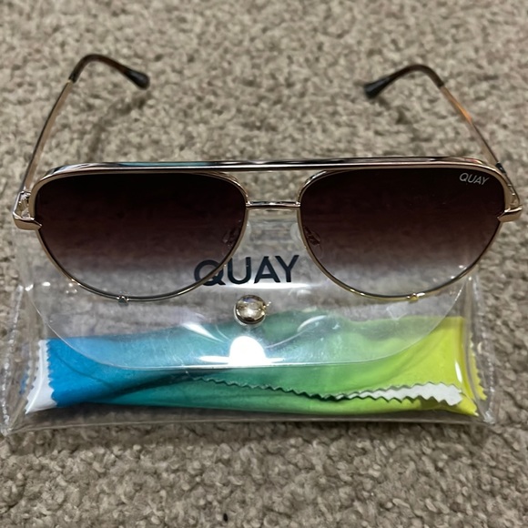 Quay glasses - Picture 1 of 6